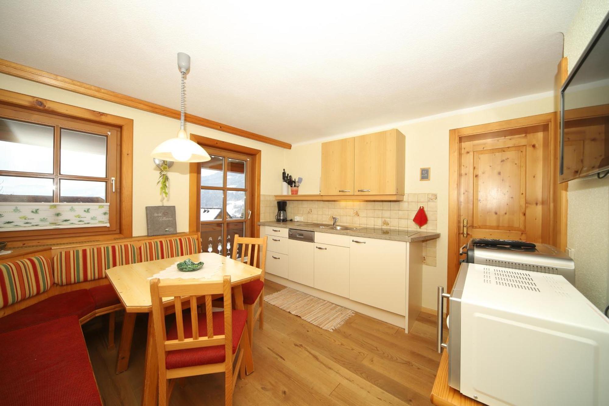 Linarhof Apartment Urlaub Am Bio Bauernhof Haus im Ennstal Oda fotoğraf