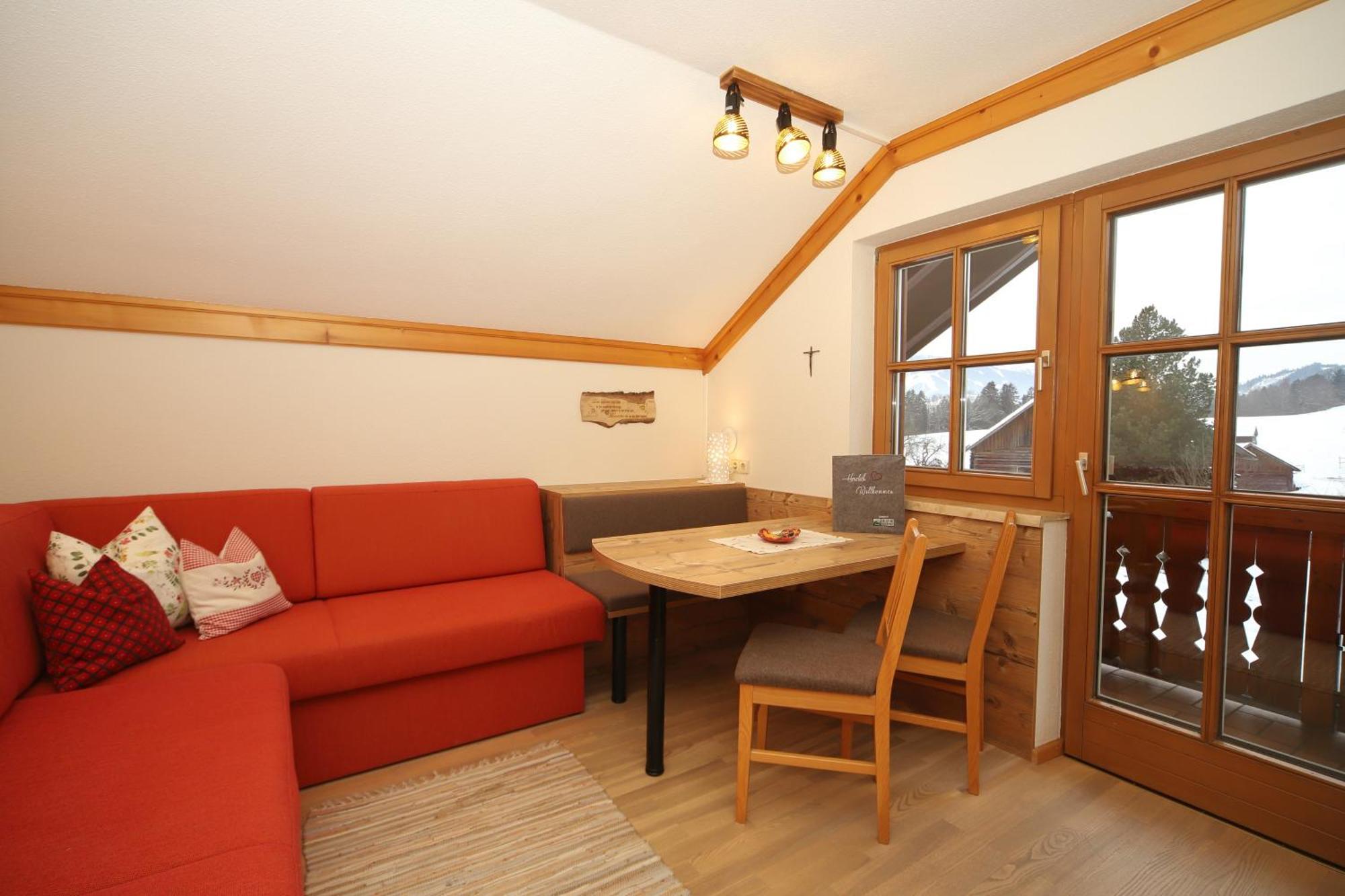 Linarhof Apartment Urlaub Am Bio Bauernhof Haus im Ennstal Oda fotoğraf