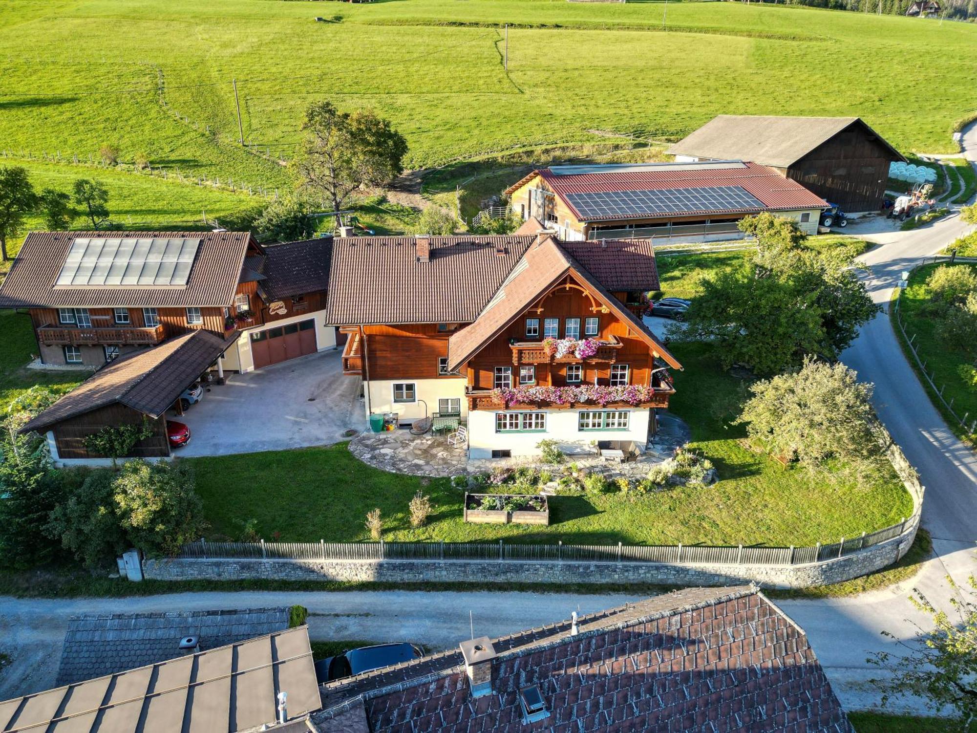 Linarhof Apartment Urlaub Am Bio Bauernhof Haus im Ennstal Dış mekan fotoğraf