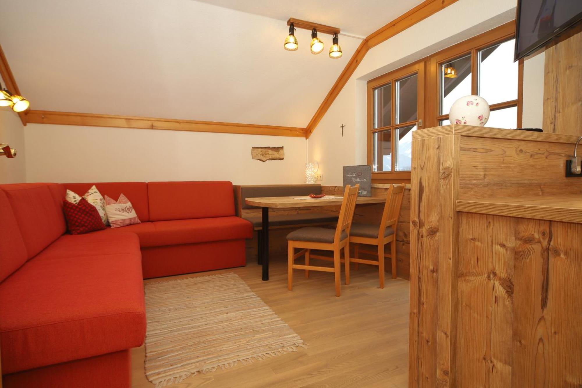 Linarhof Apartment Urlaub Am Bio Bauernhof Haus im Ennstal Dış mekan fotoğraf