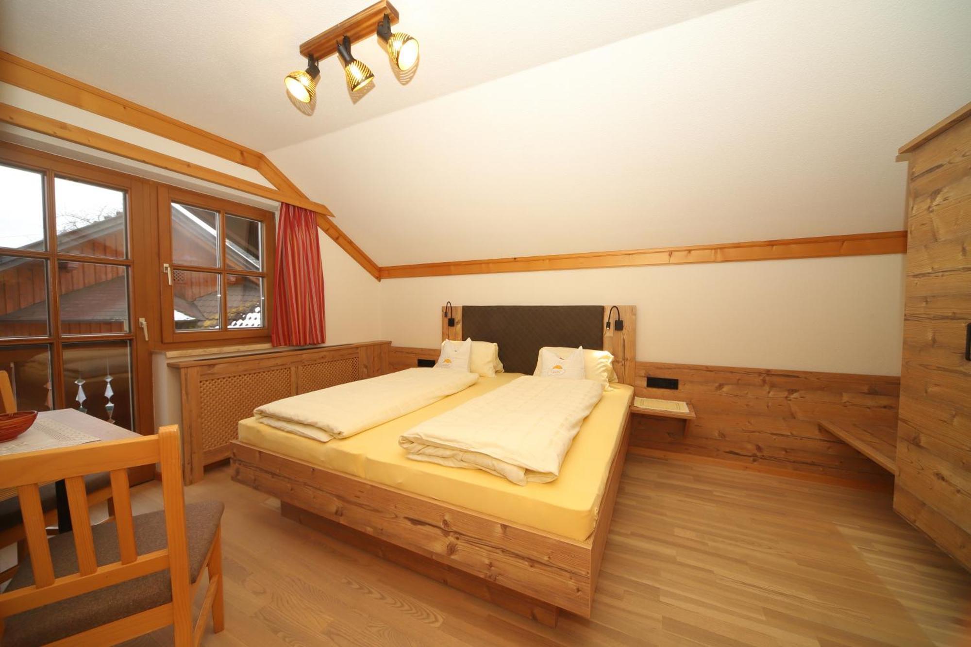 Linarhof Apartment Urlaub Am Bio Bauernhof Haus im Ennstal Dış mekan fotoğraf